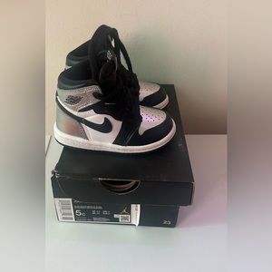 Jordan 1 high OG (Td) 5c